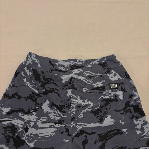 Mountain Hardwear Leggings Womens Small Black Gray Camo Outdoor Hiking Casual - Picture 8 of 8
